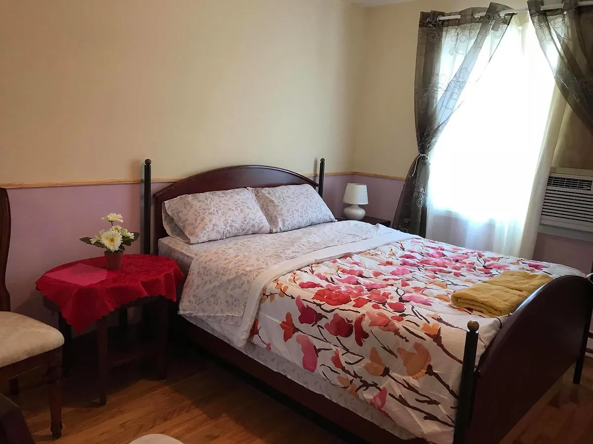 Hostel Mercier Montreal